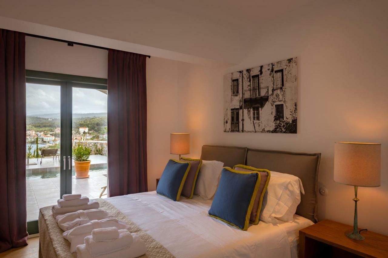 North Point Houses Fiskardo Bagian luar foto